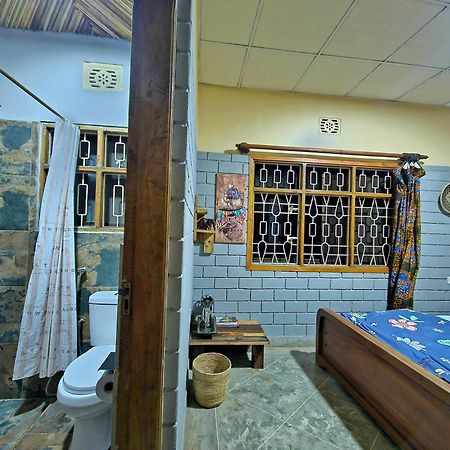 Hotel Mazzola Safari House & Backpacking Arusha Exterior foto
