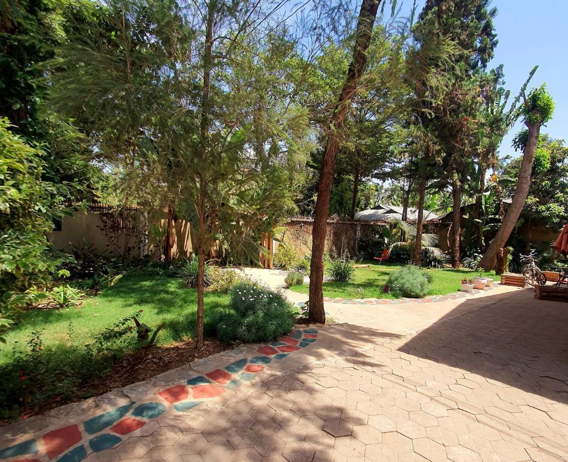Hotel Mazzola Safari House & Backpacking Arusha Exterior foto
