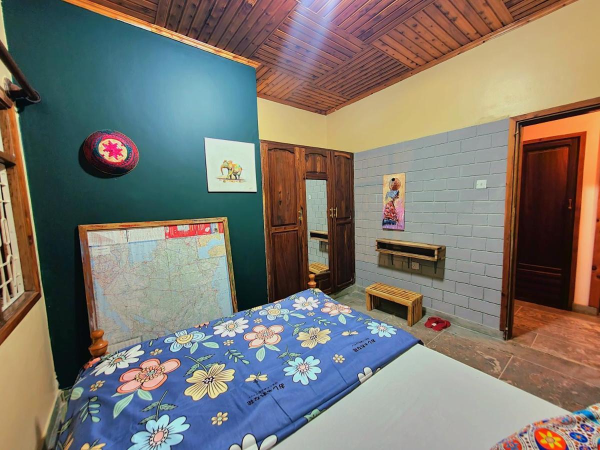 Hotel Mazzola Safari House & Backpacking Arusha Exterior foto